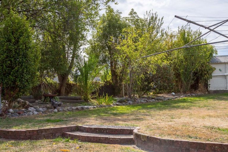 Photo of property in 24 Lansdowne Crescent, Lansdowne, Masterton, 5810