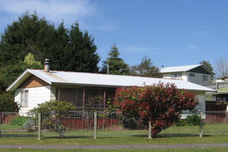 Photo of property in 120 Homedale Street, Pukehangi, Rotorua, 3015