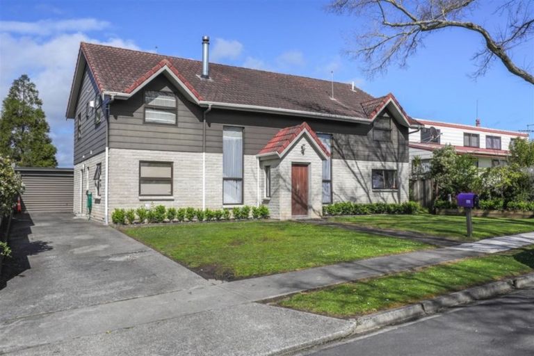 Photo of property in 11 Croft Terrace, Huntly, 3700