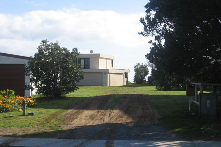 Photo of property in 334 Kenwood Drive, Matarangi, Whitianga, 3592