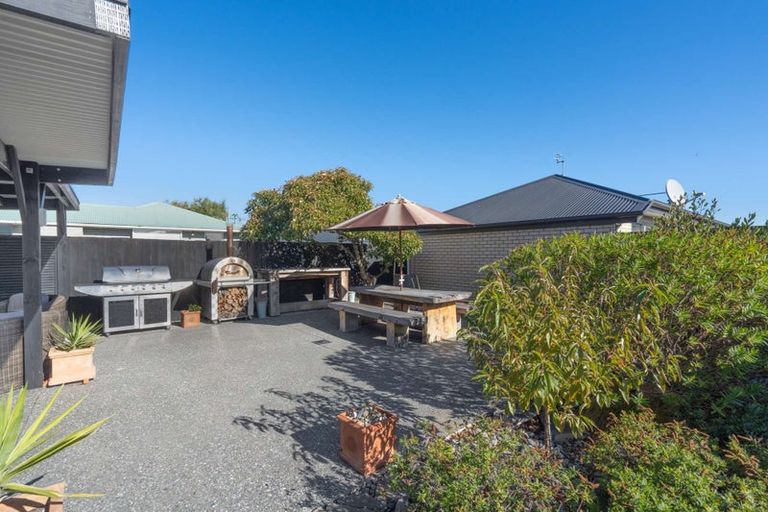 Photo of property in 34 Gainsborough Street, Hoon Hay, Christchurch, 8025