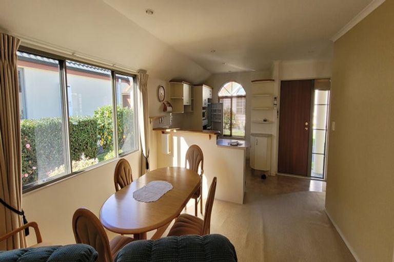 Photo of property in Orange Grove Village, 14/22 Pyes Pa Road, Pyes Pa, Tauranga, 3112