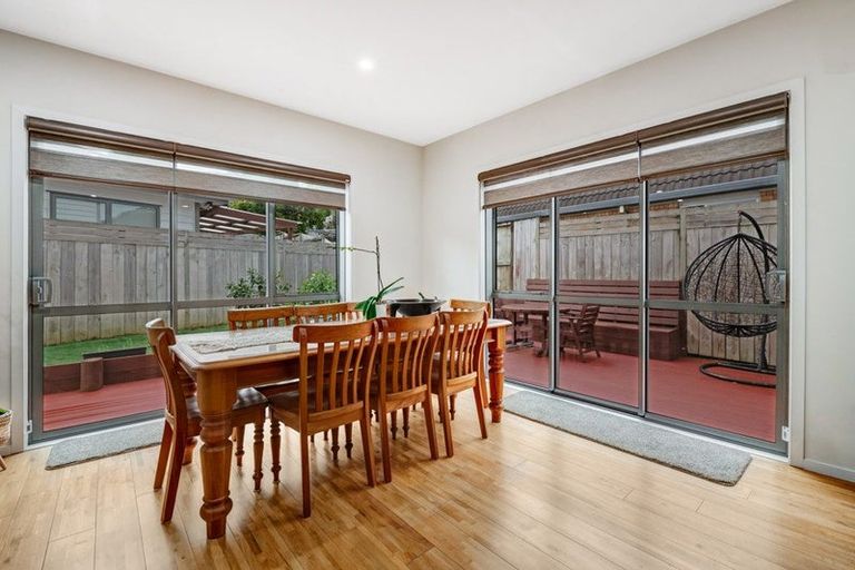 Photo of property in 30 Salamanca Road, Sunnynook, Auckland, 0620