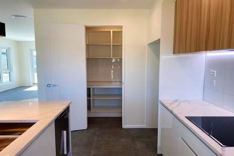 Photo of property in 19a Lewis Crescent, Rolleston, 7614