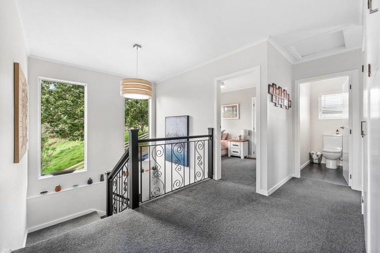 Photo of property in 219 Spur Road, Stillwater, Silverdale, 0993