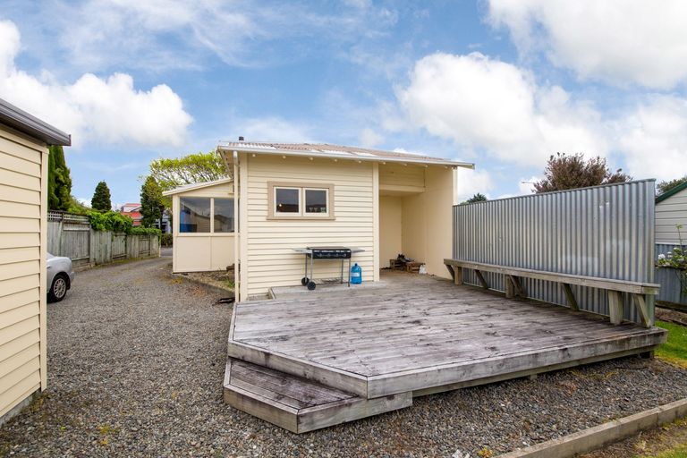 Photo of property in 5 Summerhays Street, Terrace End, Palmerston North, 4410