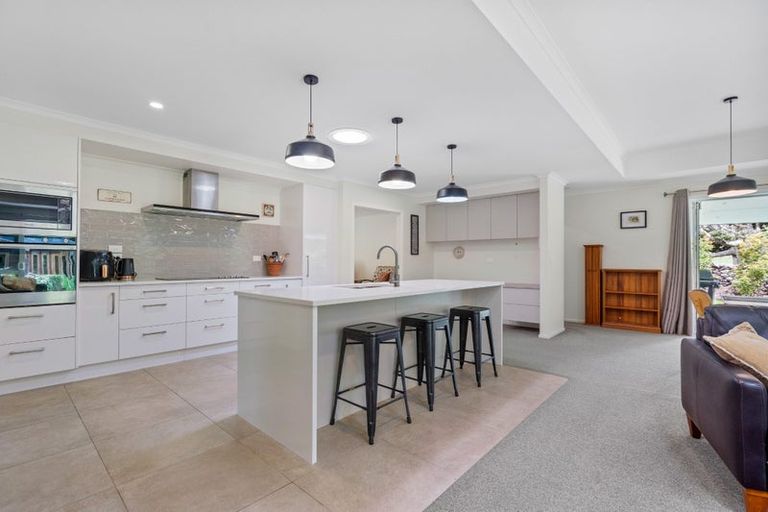 Photo of property in 11 Cookham Place, Maunu, Whangarei, 0179