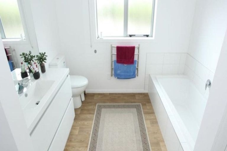 Photo of property in 21 Violet Street, Raglan, 3225