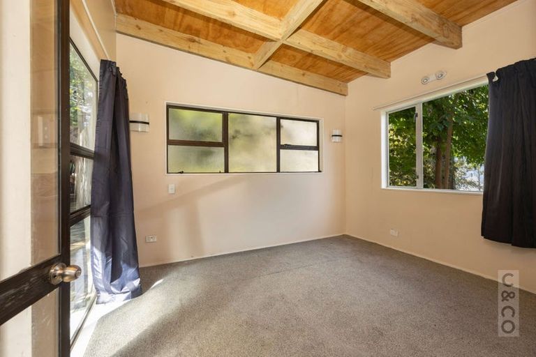 Photo of property in 836 Old North Road, Waimauku, 0882