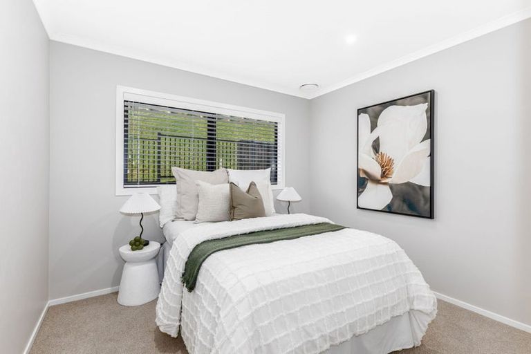 Photo of property in 11 Te Hoiere Street, Aotea, Porirua, 5024