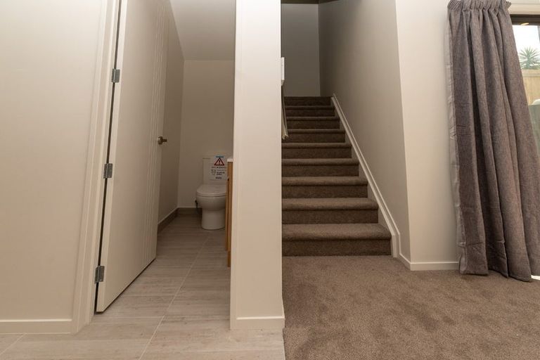 Photo of property in 18/116 Colwill Road, Massey, Auckland, 0614