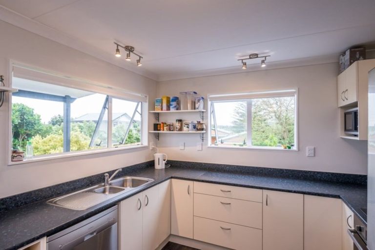 Photo of property in 75 Atkinson Avenue, Otaki Beach, Otaki, 5512
