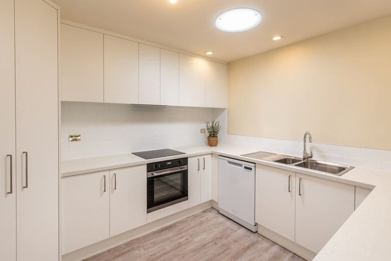 Photo of property in 7 Othello Drive, Rolleston, 7614