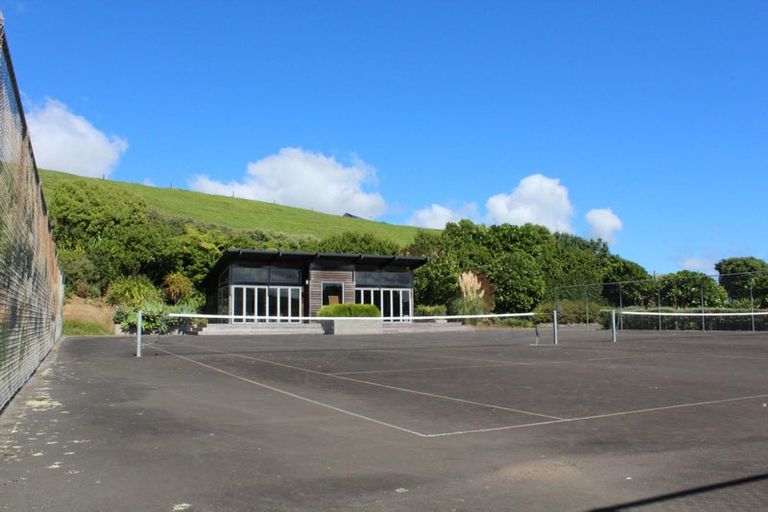 Photo of property in Tapuae, 1 Washer Road, Omata, New Plymouth, 4374