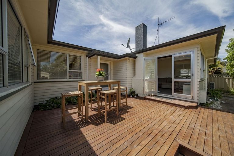 Photo of property in 106 Wharerangi Road, Greenmeadows, Napier, 4112