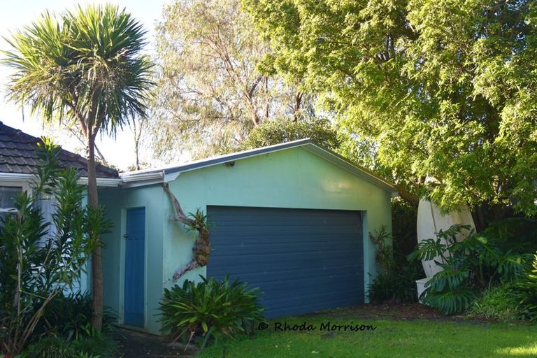 Photo of property in 46 Sandy Beach Road, Tinopai, Matakohe, 0593