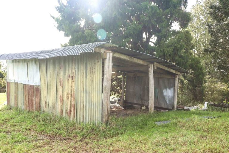 Photo of property in 206 Nelson Road, Hukerenui, Hikurangi, 0182