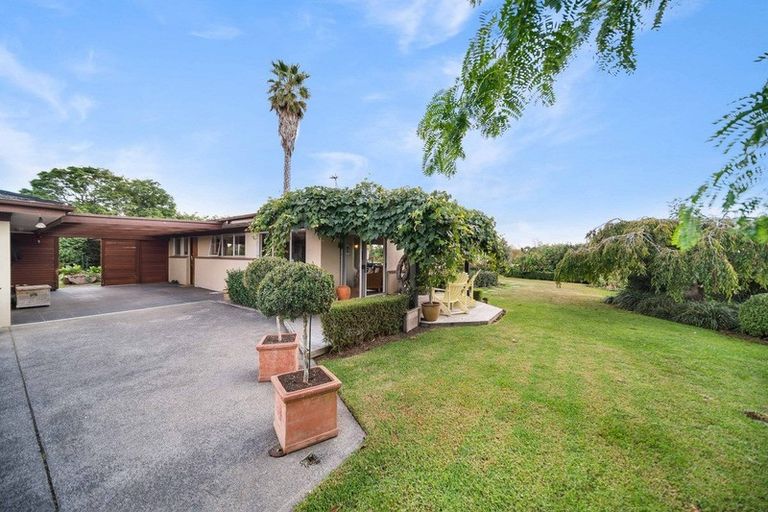 Photo of property in 2 Gatland Road, Opaheke, Papakura, 2113