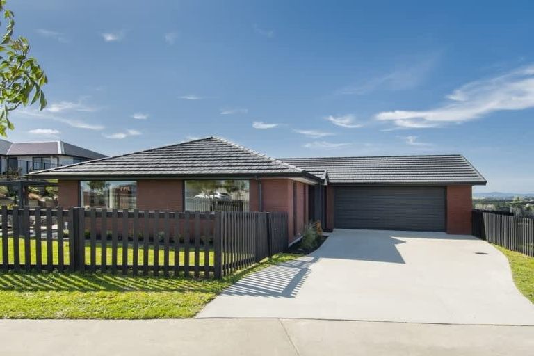 Photo of property in 6 Stingray Drive, Omokoroa, 3114