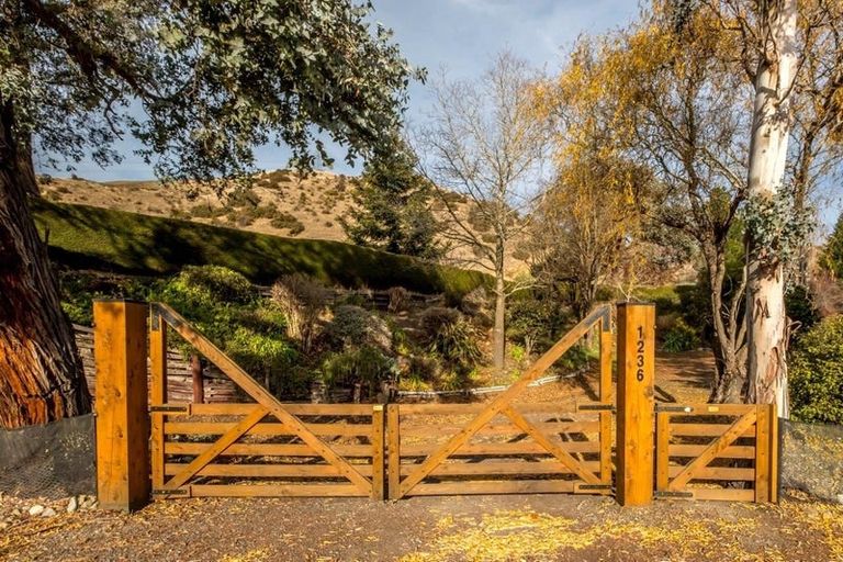 Photo of property in 1236 Karaka Road, Hurunui, Hawarden, 7385