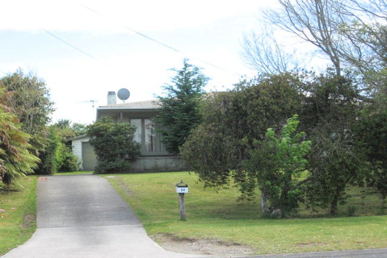 Photo of property in 24 Huia Street, Taupo, 3330