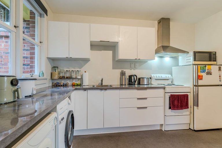 Photo of property in 70a Heriot Row, North Dunedin, Dunedin, 9016