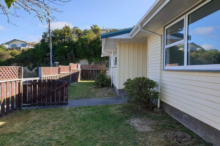 Photo of property in 118 Ironside Road, Johnsonville, Wellington, 6037
