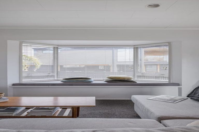 Photo of property in 1097 Papamoa Beach Road, Papamoa Beach, Papamoa, 3118