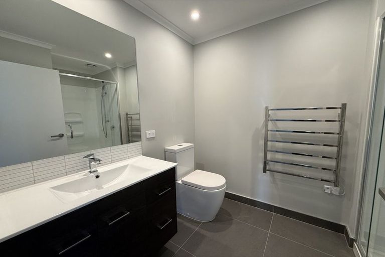Photo of property in 10 Pukewhero Rise, Westgate, Auckland, 0614