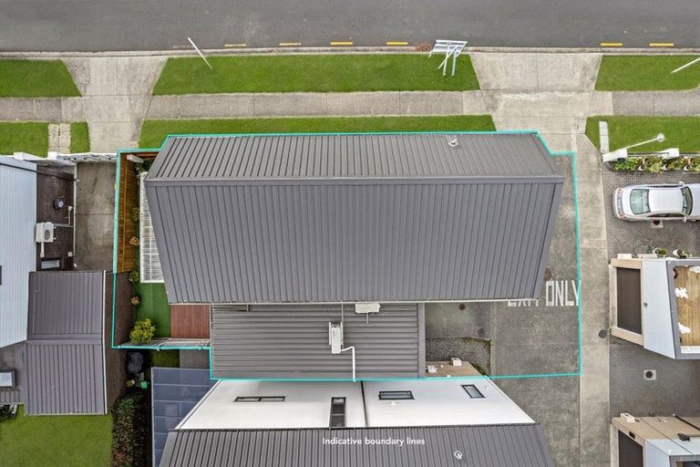 Photo of property in 6 Manahau Lane, Flat Bush, Auckland, 2019
