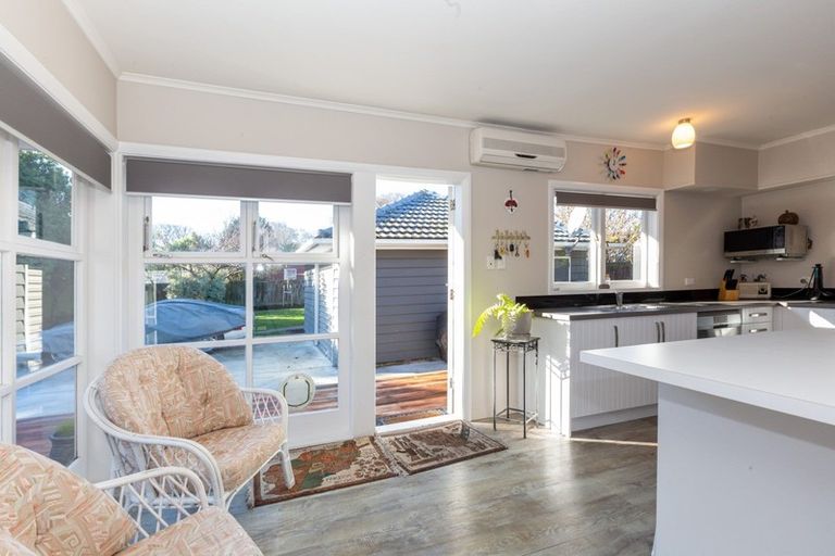 Photo of property in 21 Weir Place, Hoon Hay, Christchurch, 8025
