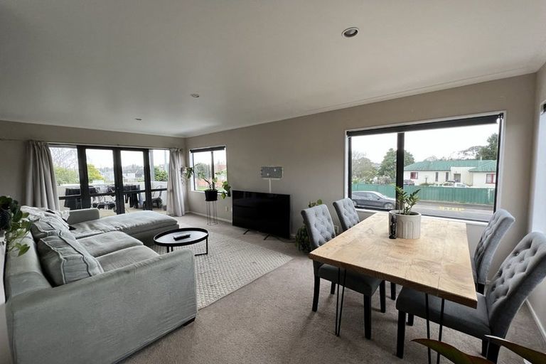 Photo of property in 1/1161 Victoria Street, Whitiora, Hamilton, 3200