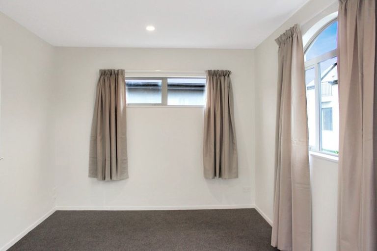 Photo of property in 18d Mona Vale Avenue, Riccarton, Christchurch, 8011