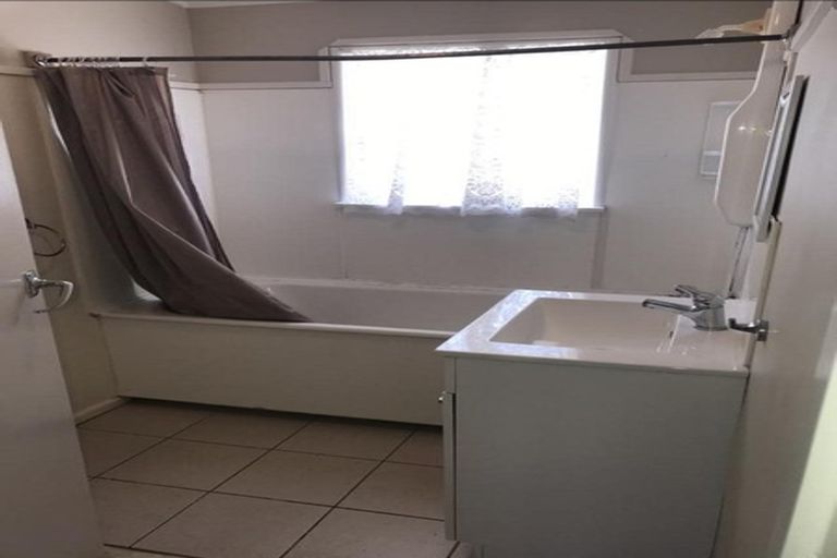 Photo of property in 503 Lyndon Road East, Hastings, 4122