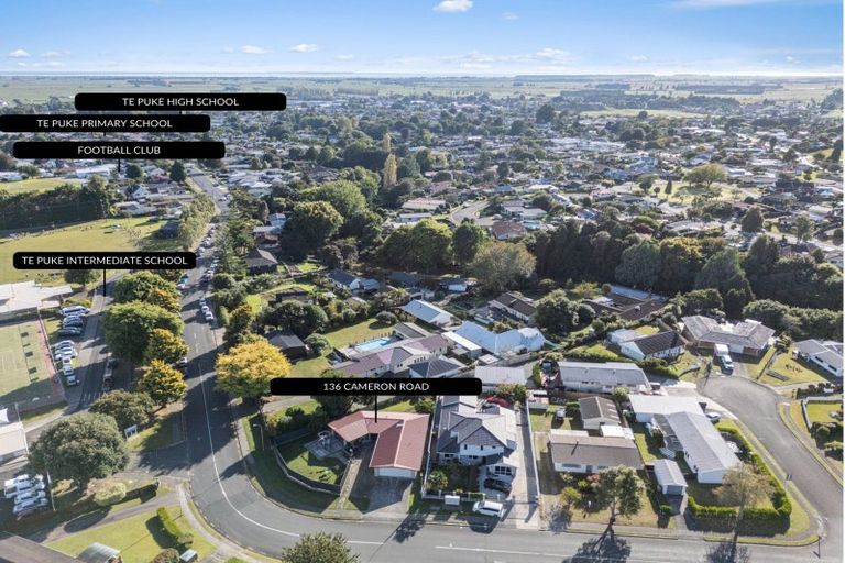 Photo of property in 136 Cameron Road, Te Puke, 3119