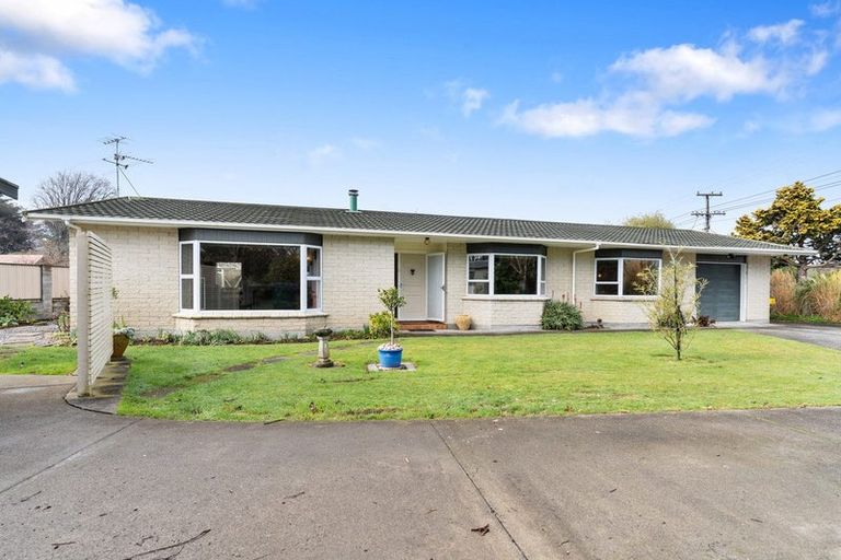 Photo of property in 65 Park Road, Carterton, 5713