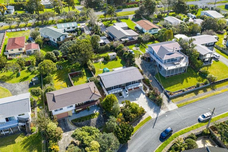 Photo of property in 18 Seaview Road, Ruakaka, 0116