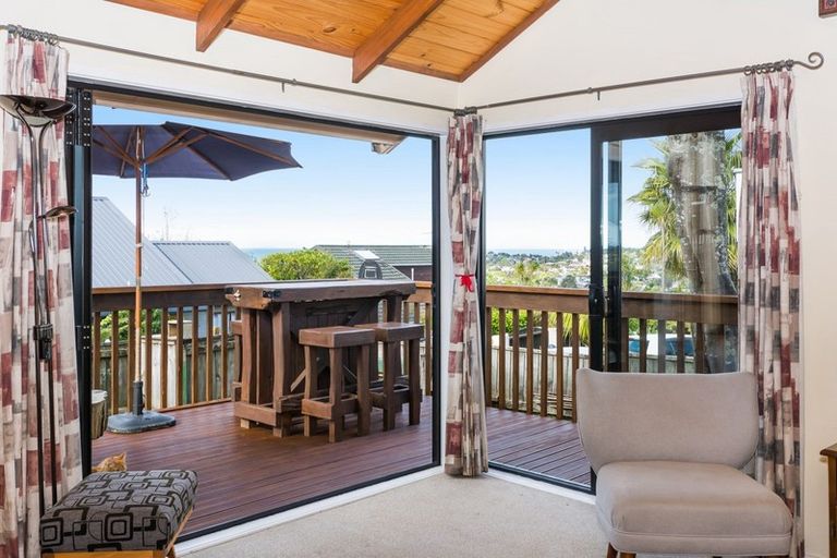 Photo of property in 36 Moorgreen Heights, Torbay, Auckland, 0630