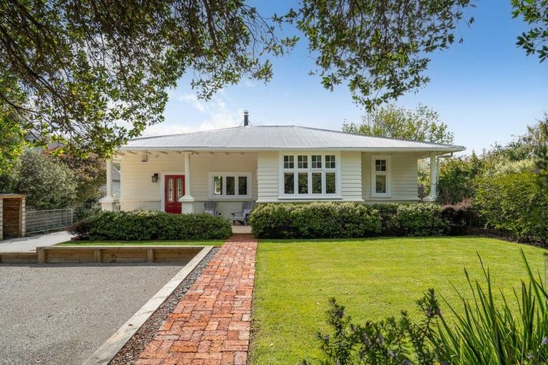 Photo of property in 9a Daniel Street, Martinborough, 5711
