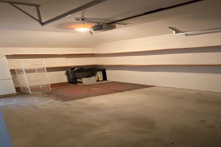 Photo of property in 105a Peverel Street, Riccarton, Christchurch, 8041