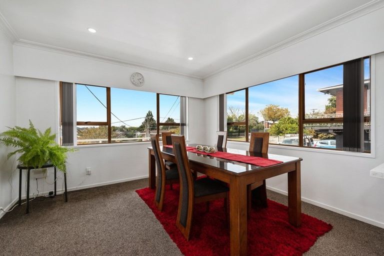 Photo of property in 56 Macdonald Road, Glenview, Hamilton, 3206