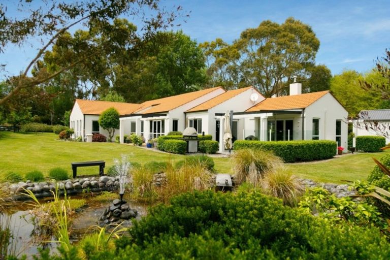 Photo of property in 66 Gillespie Place, Acacia Bay, Taupo, 3385