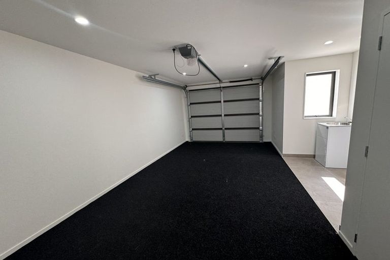 Photo of property in 3 Rakau Road, Hobsonville, Auckland, 0618