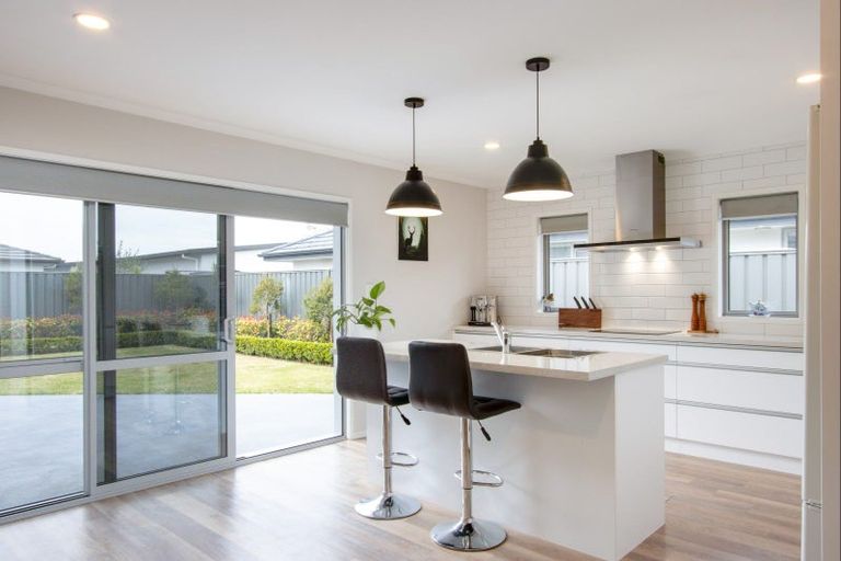 Photo of property in 4 Aparima Place, Awatoto, Napier, 4110