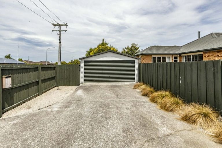 Photo of property in 21a West Belt, Rangiora, 7400