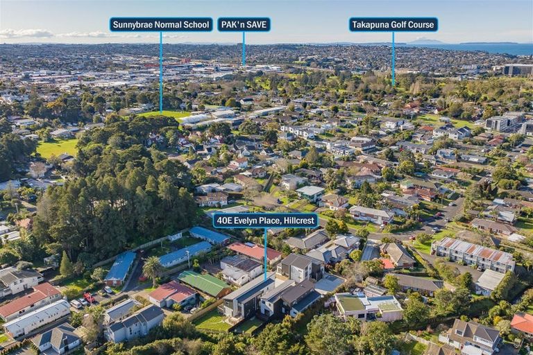 Photo of property in 40e Evelyn Place, Hillcrest, Auckland, 0627