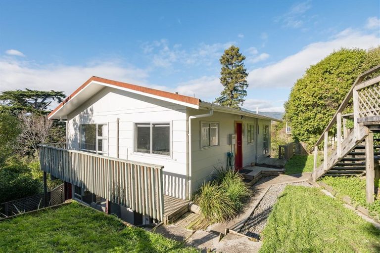 Photo of property in 183 Princes Drive, Britannia Heights, Nelson, 7010