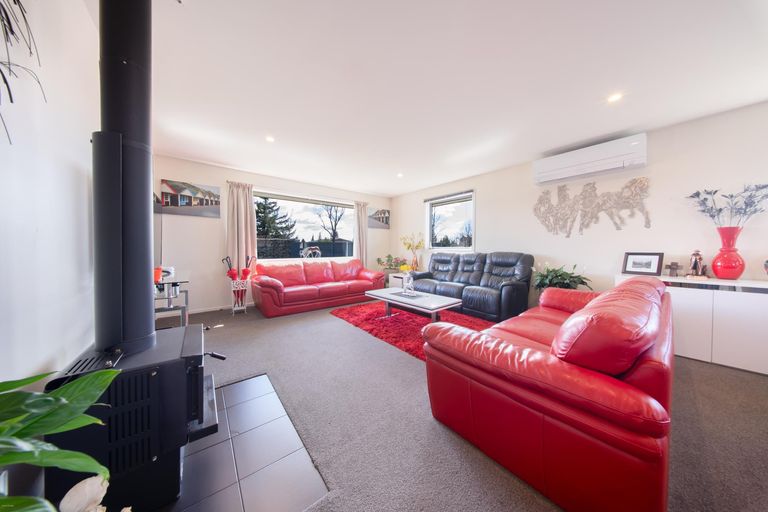 Photo of property in 2a Lakeland Avenue, Twizel, 7901