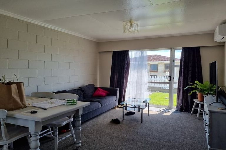 Photo of property in 17 Pleiades Street, Waitara, 4320