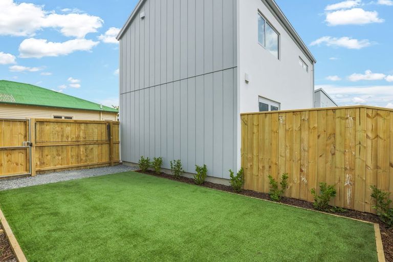 Photo of property in 1/11 Leitch Street, Somerfield, Christchurch, 8024